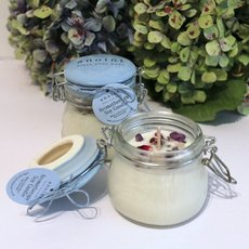 Aromatherapy Soy Candle Floral-artists-and-brands-The Vault