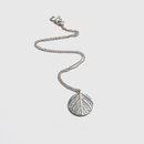 Leaf Disk Necklace Silver