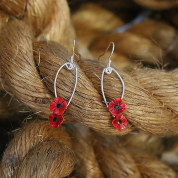 Swinging Poppy Earrings Silver